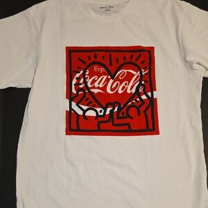 UNIQLOxKeith Hering Coco-Cola Shirt L
